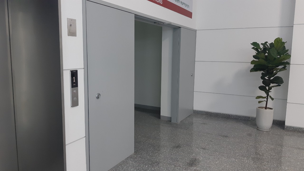 Cửa chống cháy tự động